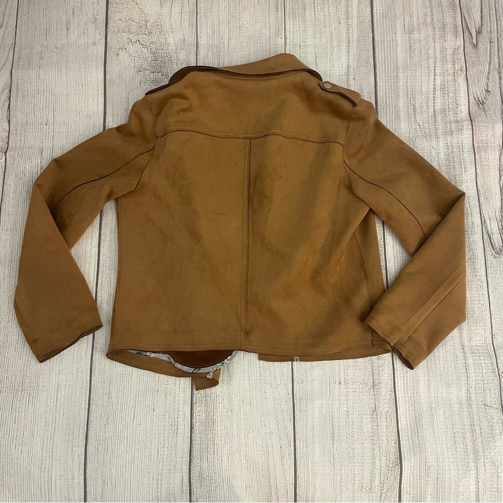 T TAHARI Women’s Camel Faux Suede Moto Style Blazer with Pockets Size Medium - Picture 9 of 10